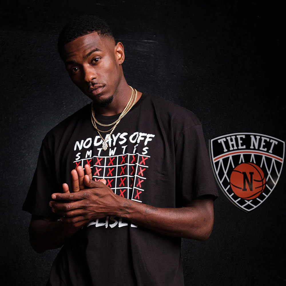 No Days Off Tee in Black - Image 4