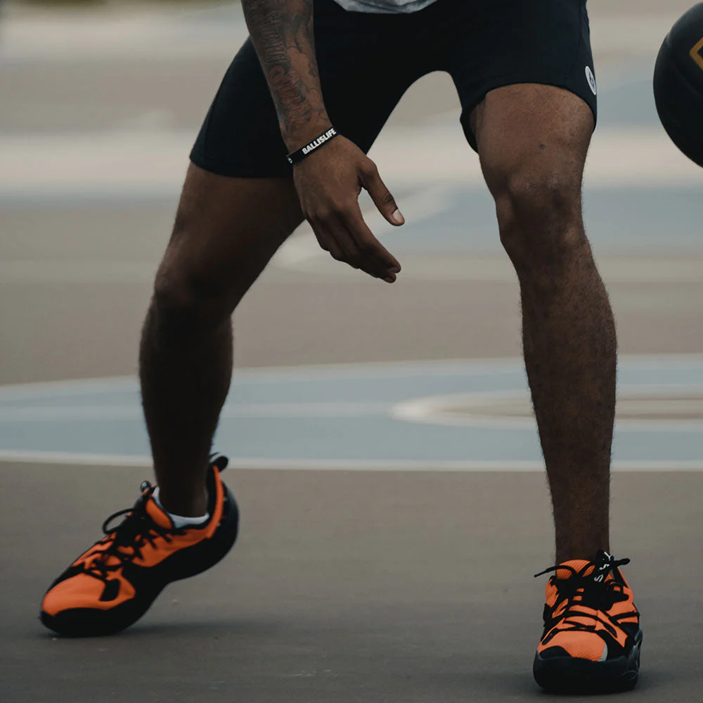 P1 Ankle Socks in White - Image 3