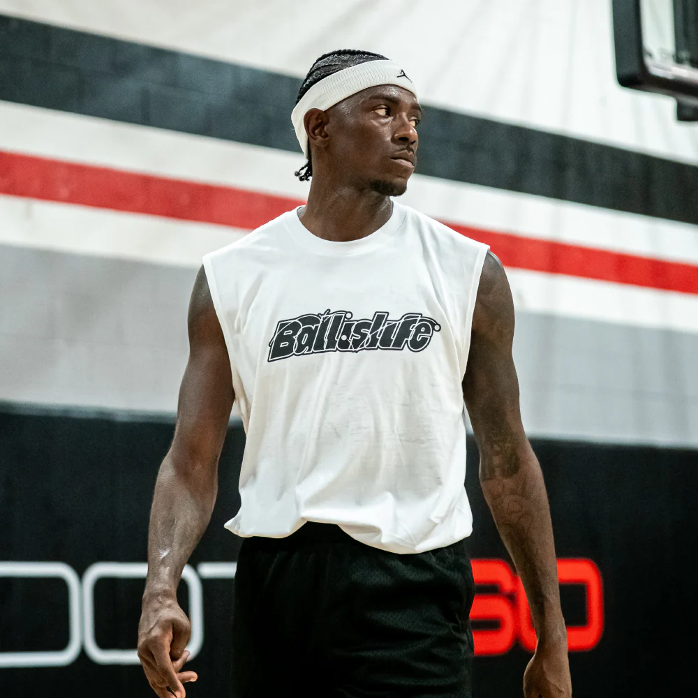 Pick Up Sleeveless Tee in White - Image 3