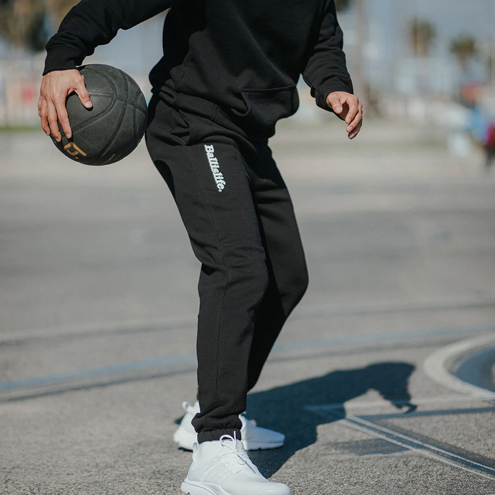 Vital Sweatpants in Black - Image 4