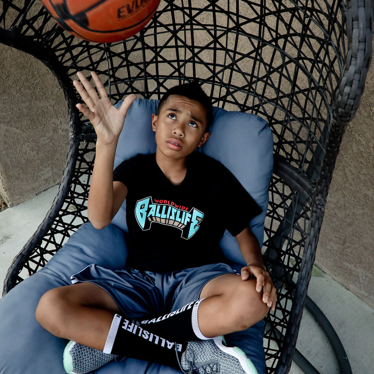 Worldwide Grizz Tee - Image 4